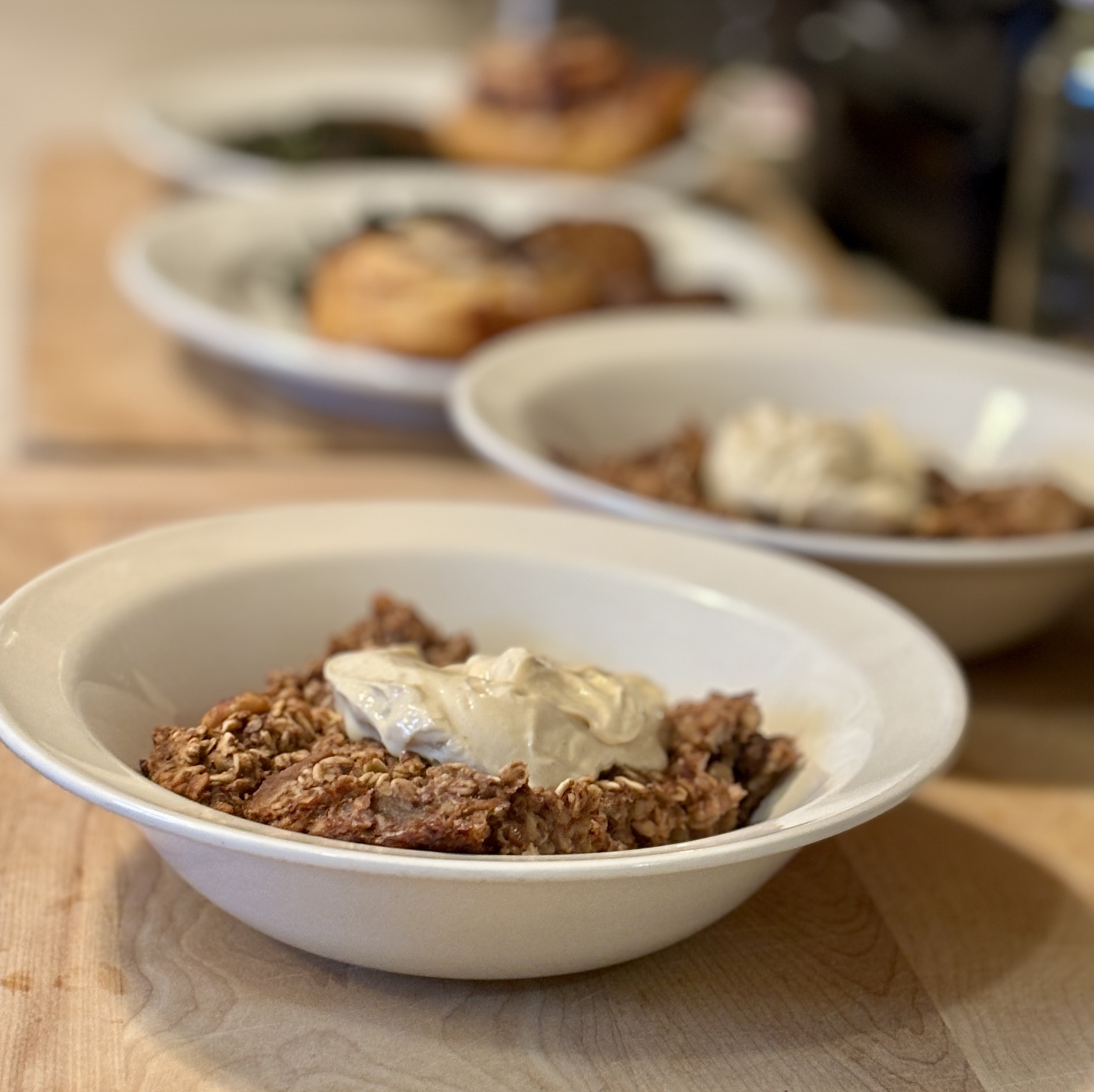 High Protein Baked Oatmeal with Pear, Raisin and Cinnamon Topped with Icelandic Provisions Vanilla Oatmilk Skyr High Protein Baked Oatmeal with Pear, Raisin and Cinnamon Topped with Icelandic Provisions Vanilla Oatmilk Skyr