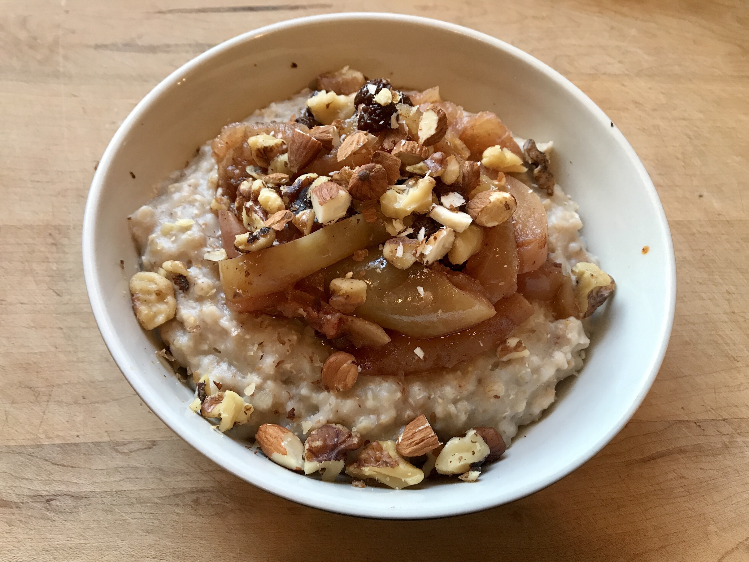 Porridge with Baked Fruit and Walnuts Porridge with Baked Fruit and Walnuts
