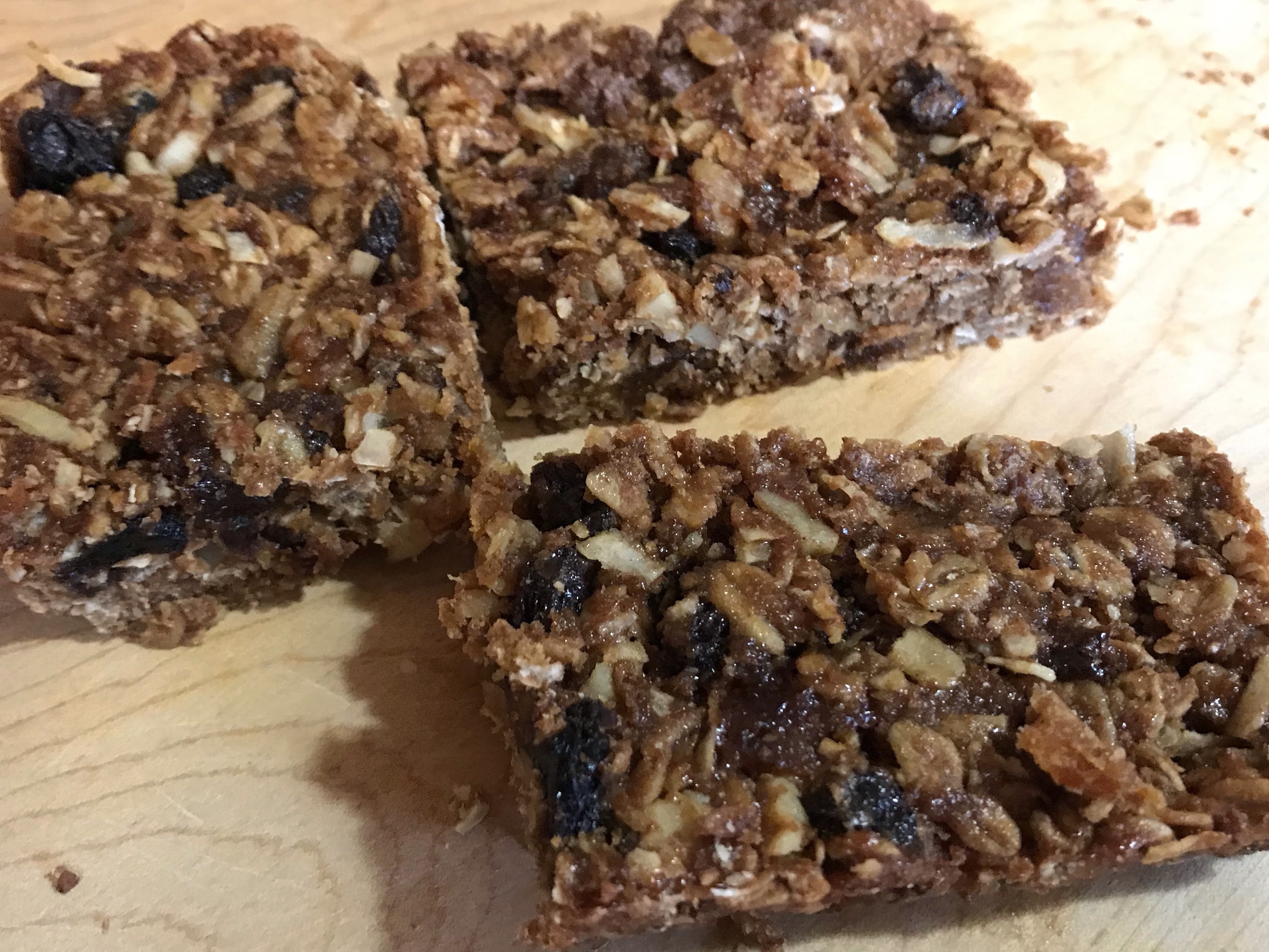 Baked Oat & Dried Fruit Breakfast Bars