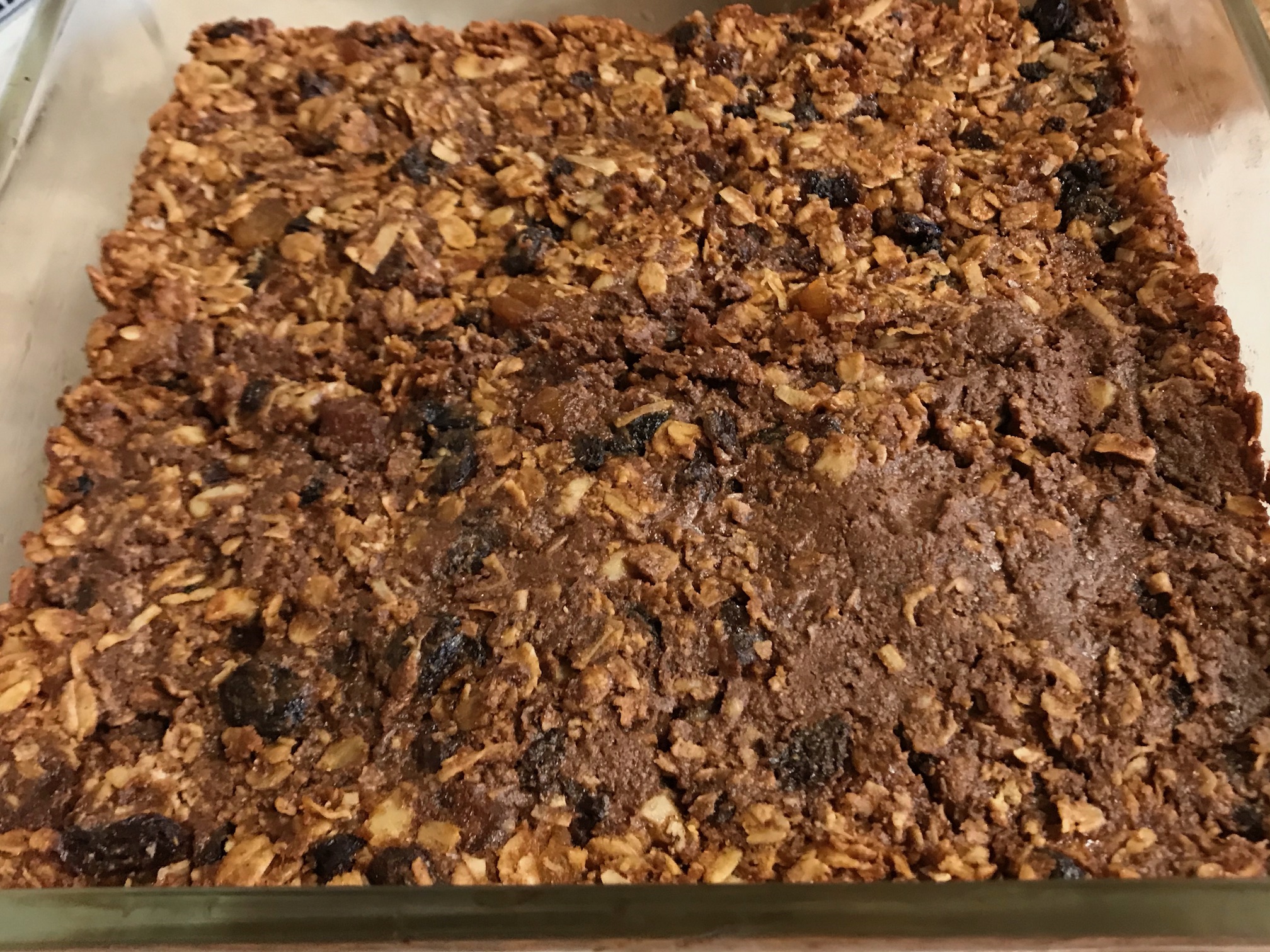 Baked Oat and Dried Fruit Breakfast Bars Baked Oat and Dried Fruit Breakfast Bars