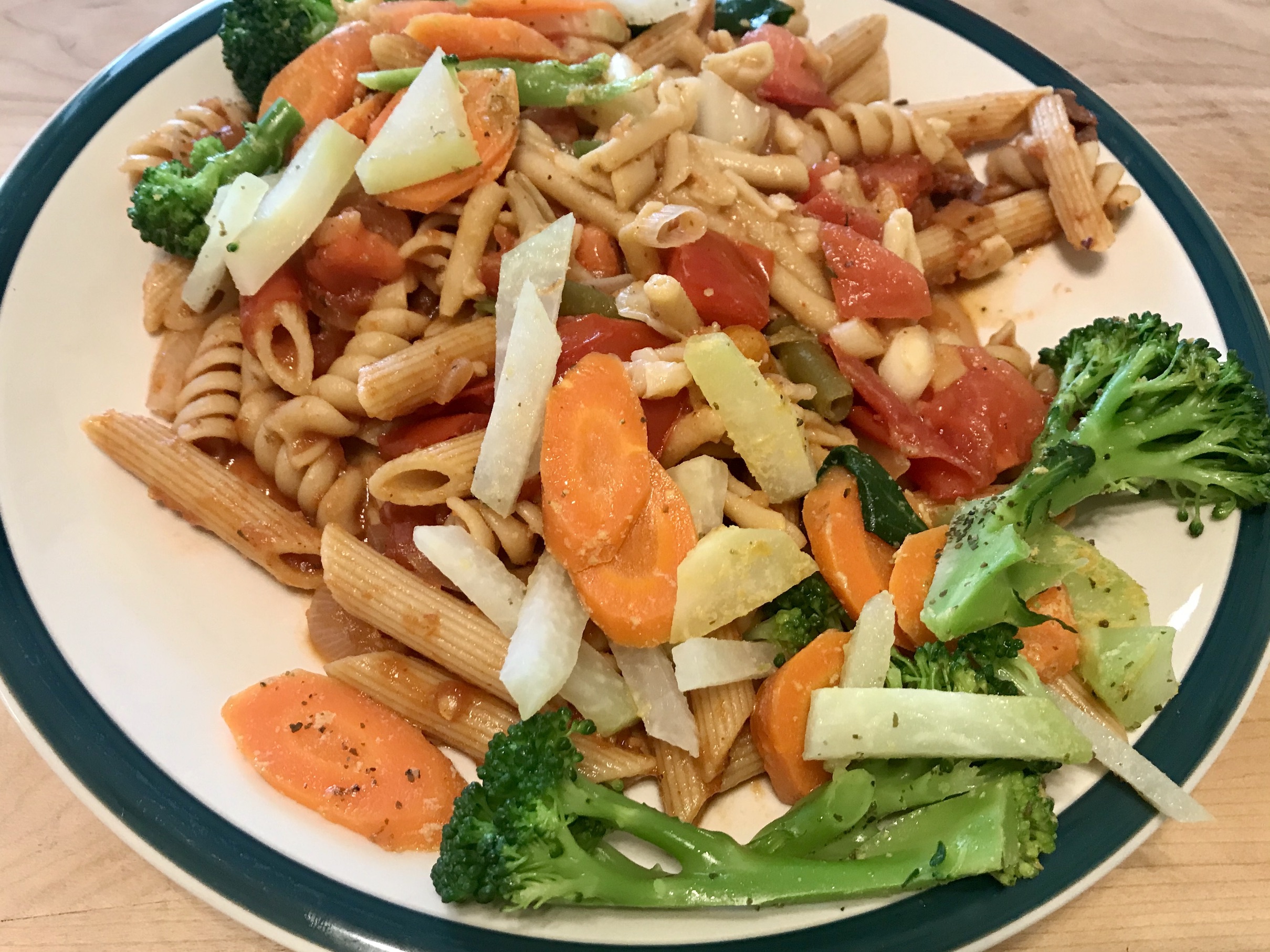 Whole Grain Pasta with Veg Medley